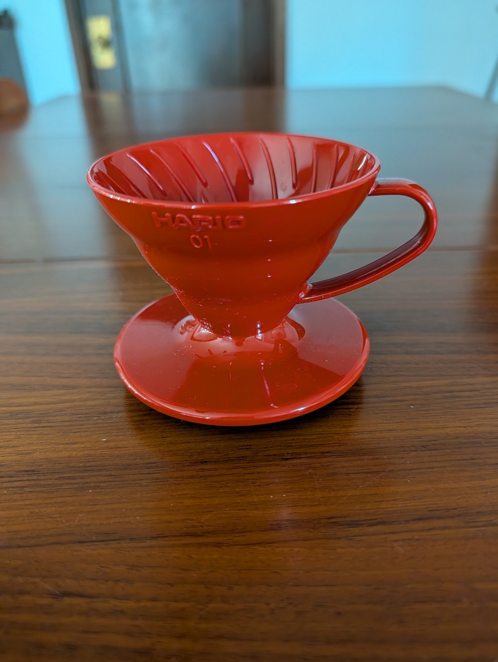 Hario V6O 01 Red Coffee Maker Portable Cone Dripper Manual Brew 1-2 Cups